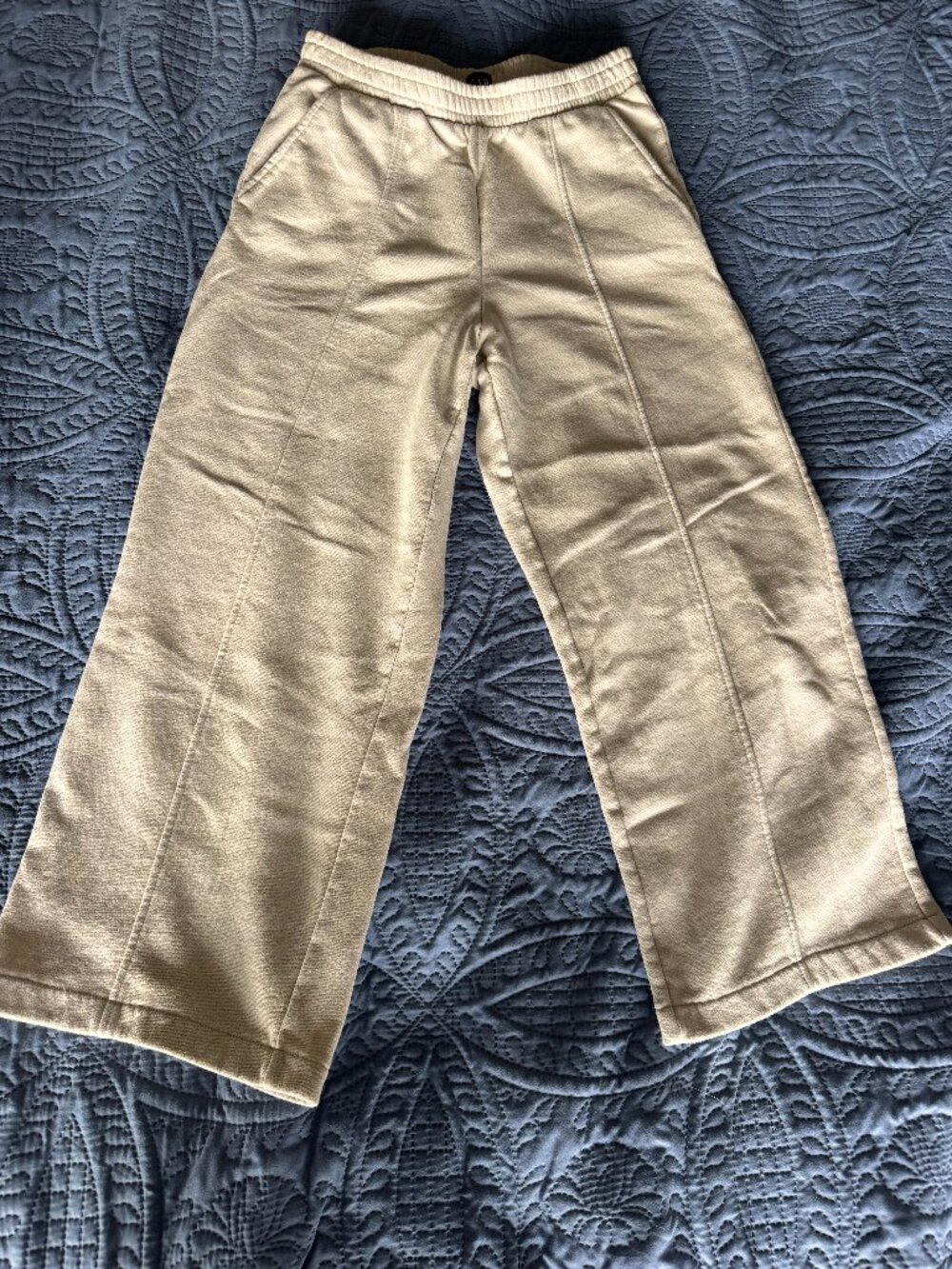 SALE ! Gap Petite Ecru Natural Sweatpants PM